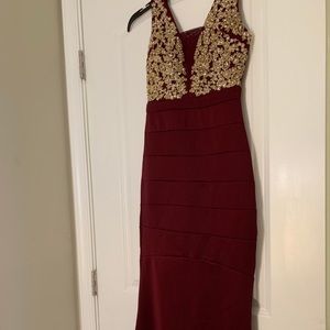 Burgundy prom dress